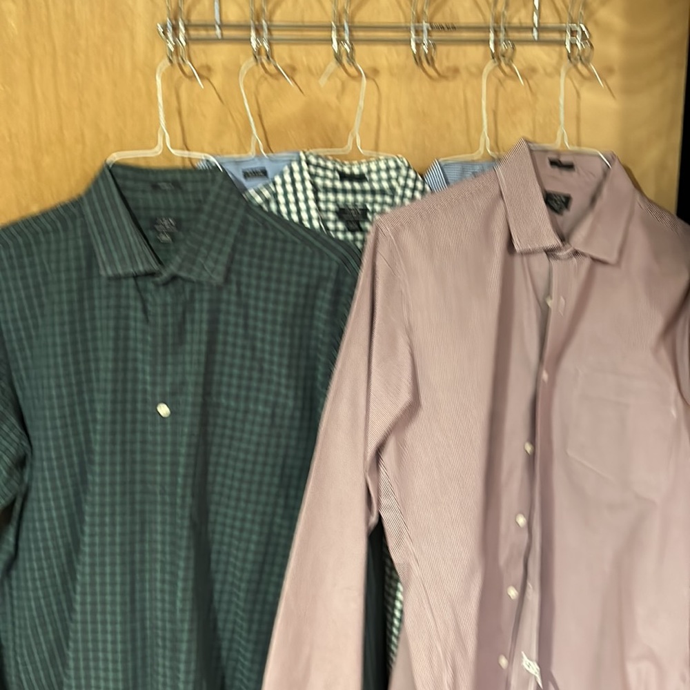 J Crew men’s L Thompson Dress or Casual shirt. Very Good condition. 5 for $30.